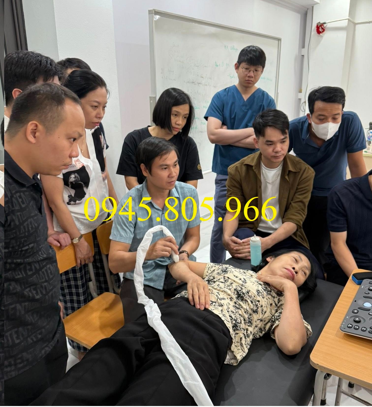 Máy siêu âm xách tay là gì? Công dụng trong chẩn đoán bệnh lý